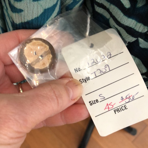 Reversible Batik Indonesian Jacket NEW Size Small Cruisewear - Picture 9 of 13